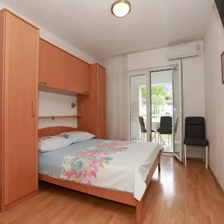 Apartman Pezo *