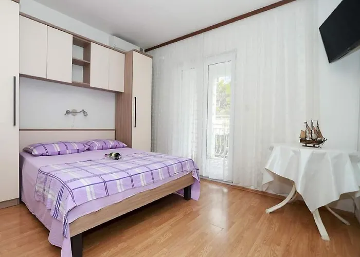 Lägenhet Pezo Baška Voda
