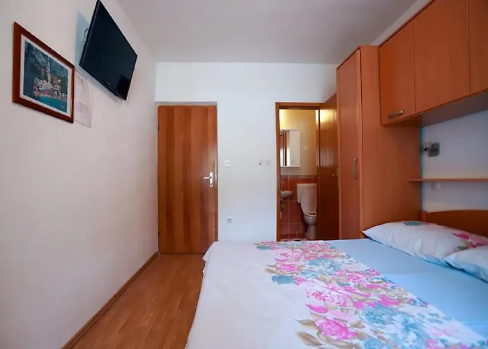 Pezo * Baška Voda