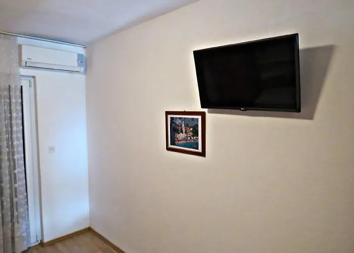 Pezo * Baška Voda