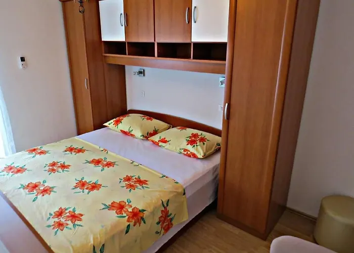 Pezo Lägenhet Baška Voda