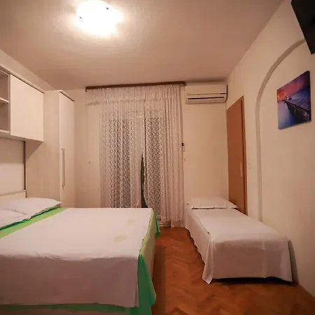 Pezo Baska Voda