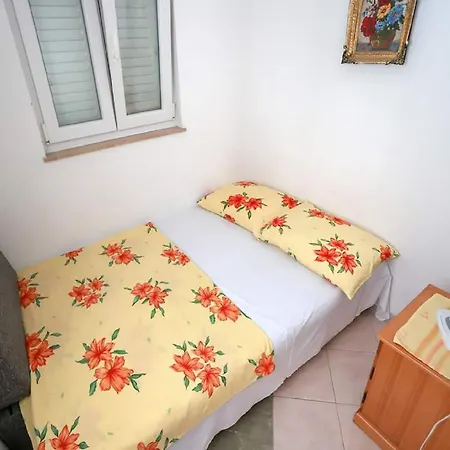 Apartment Pezo Baska Voda