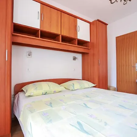 Pezo Apartment *